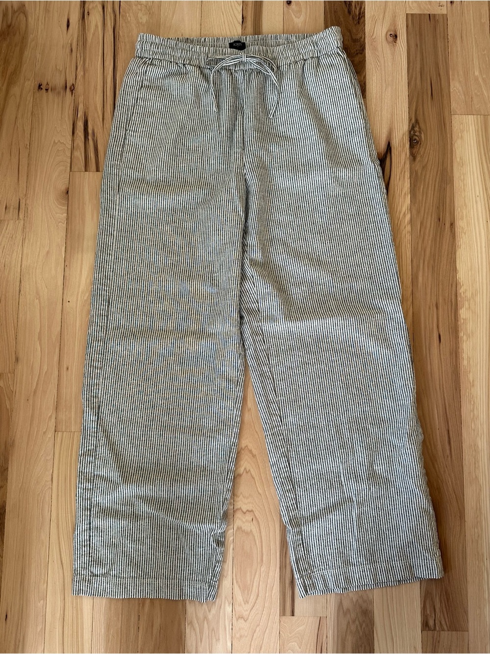 J. Crew Women's Black & White Pinstripe Linen Blend Slim Wide Leg Pants.